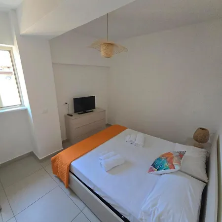 Luxury Sisters House Il Canneto Hébergement de vacances