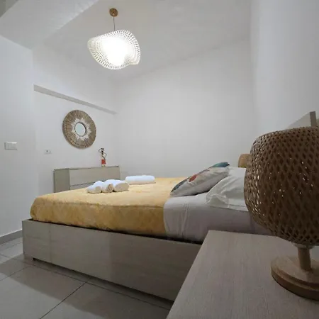 Vakantiehuis Luxury Sisters House 